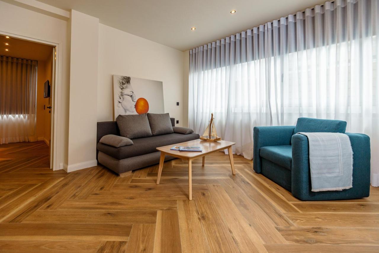 Triple A - Prime Location - Between Monastiraki & Syntagma Square-Free Parking! Atenas Exterior foto